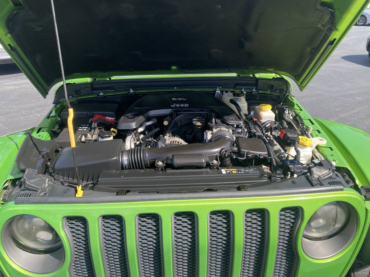 Used 2019 Jeep Wrangler Unlimited Rubicon w/ Cold Weather Group AWD/4WD image 22