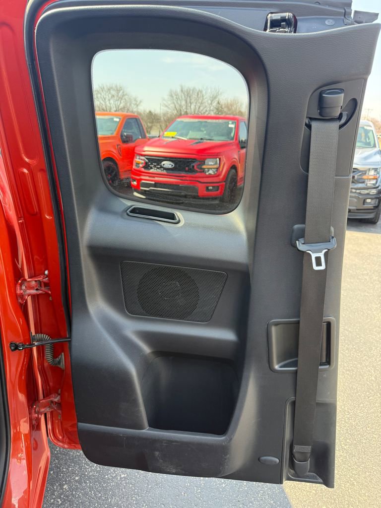 Used 2017 Toyota Tacoma SR5 w/ Tow Package image 14