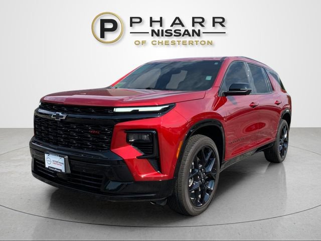 Used 2024 Chevrolet Traverse RS w/ LPO, Floor Liner Package AWD/4WD image 1