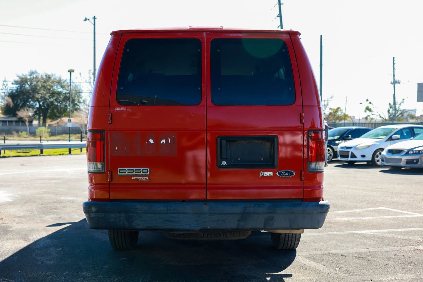 Used 2012 Ford E-350 and Econoline 350 XL image 6