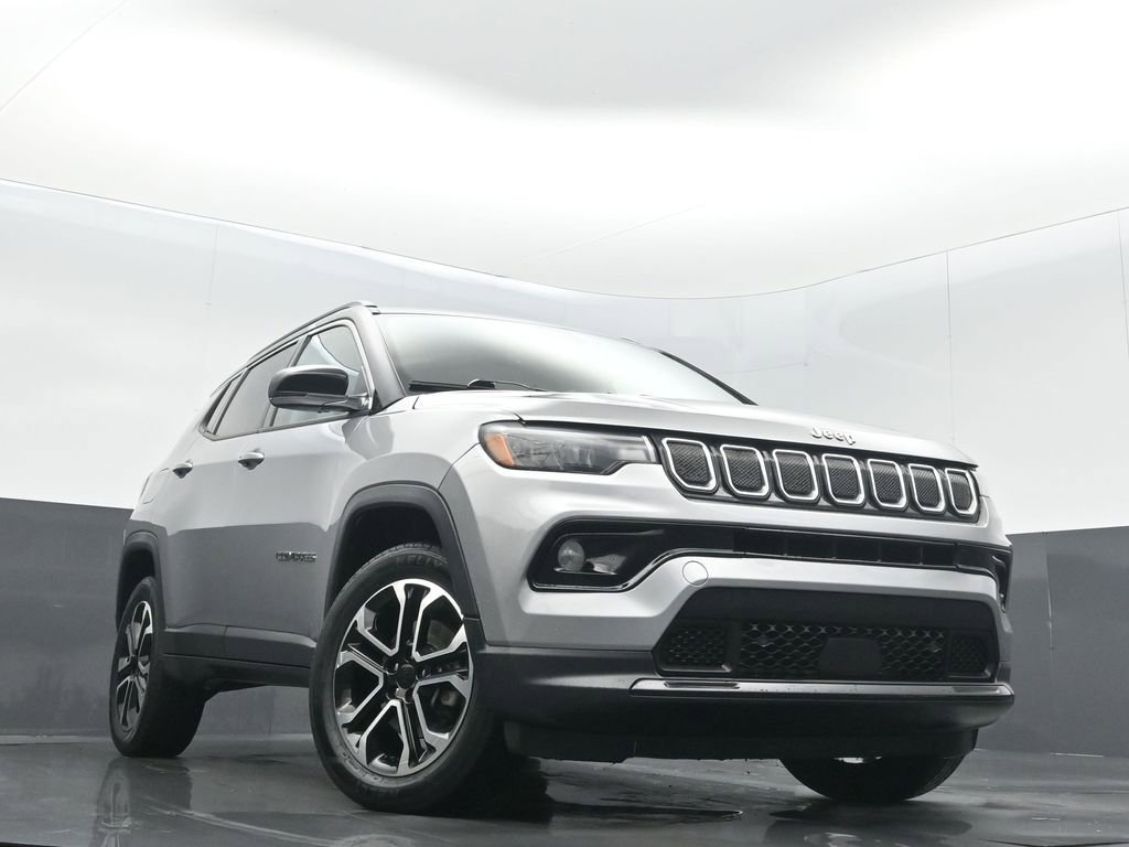 Certified 2022 Jeep Compass Limited image 27