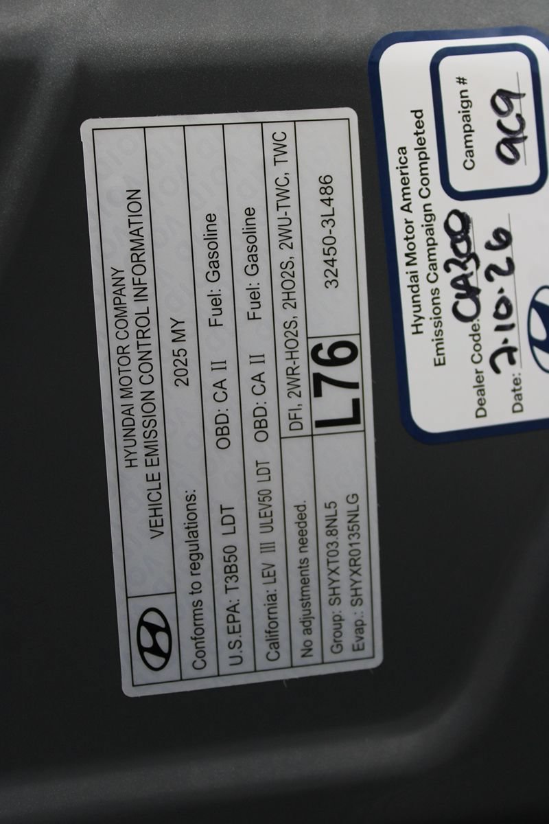 Used 2025 Hyundai Palisade SEL FWD image 42