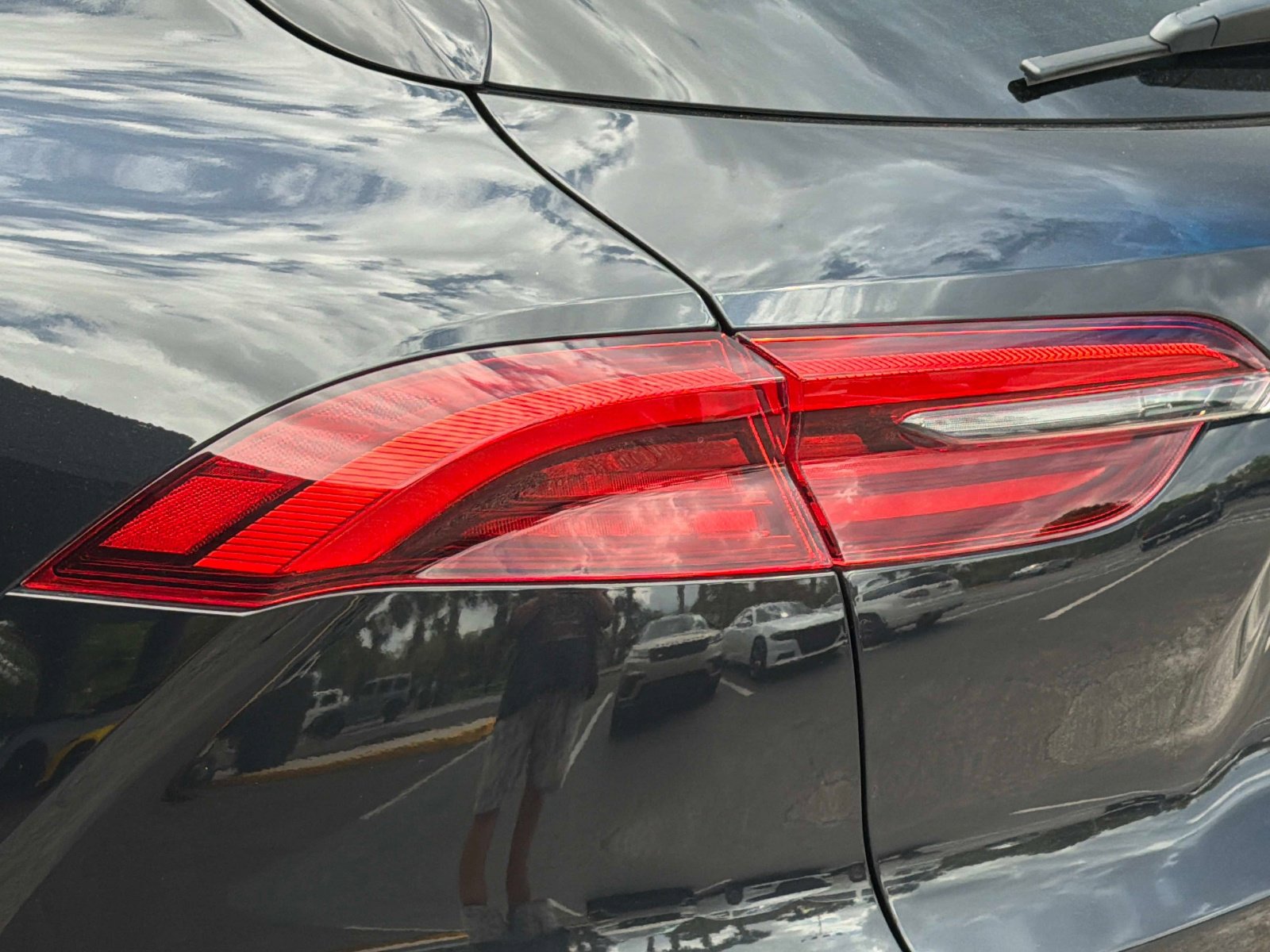 Used 2023 Maserati Grecale Modena image 16