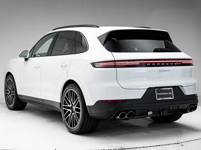 New 2026 Porsche Cayenne image 3