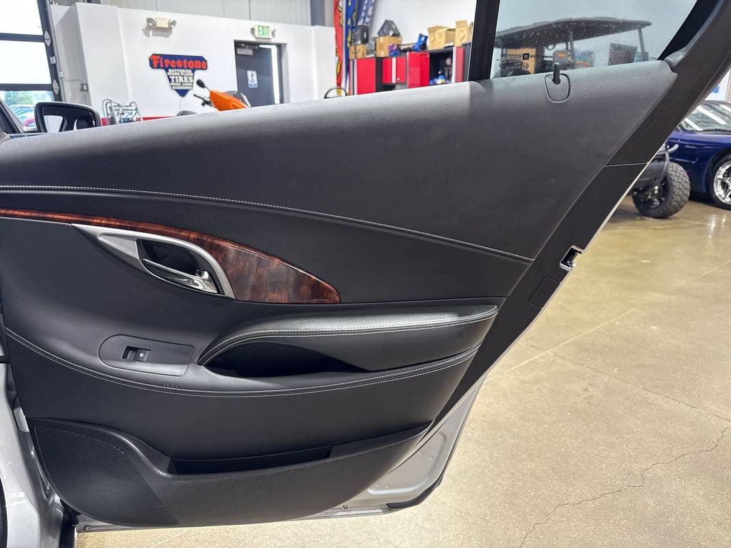 Used 2013 Buick LaCrosse Leather FWD image 82