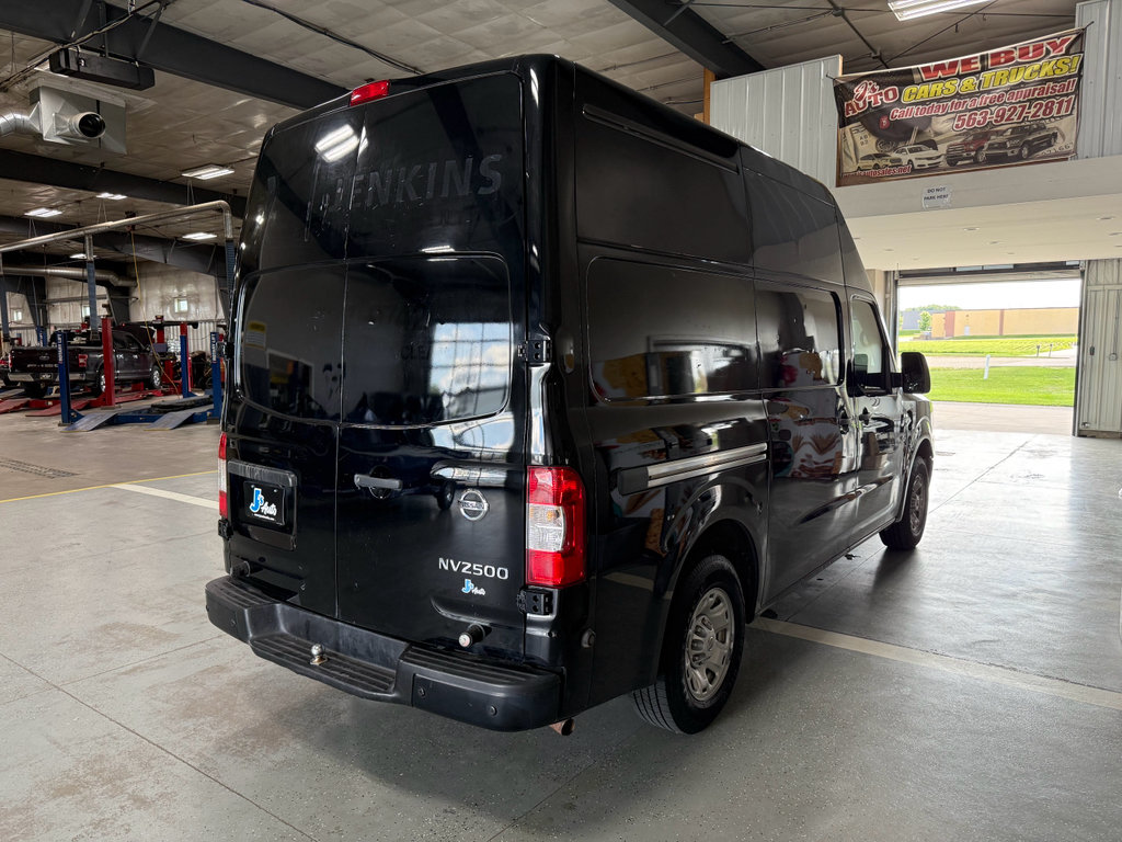 Used 2019 Nissan NV 2500 SV RWD image 7