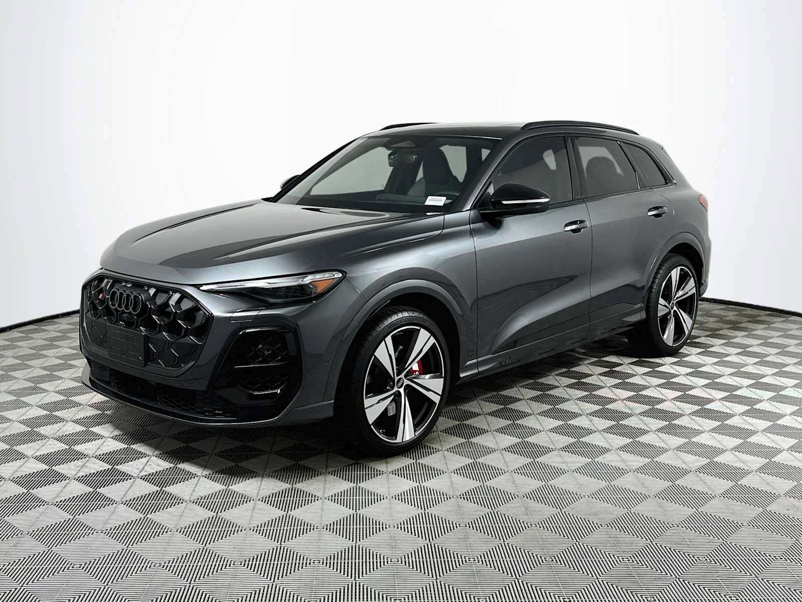 New 2026 Audi SQ5 Premium Plus AWD/4WD image 3