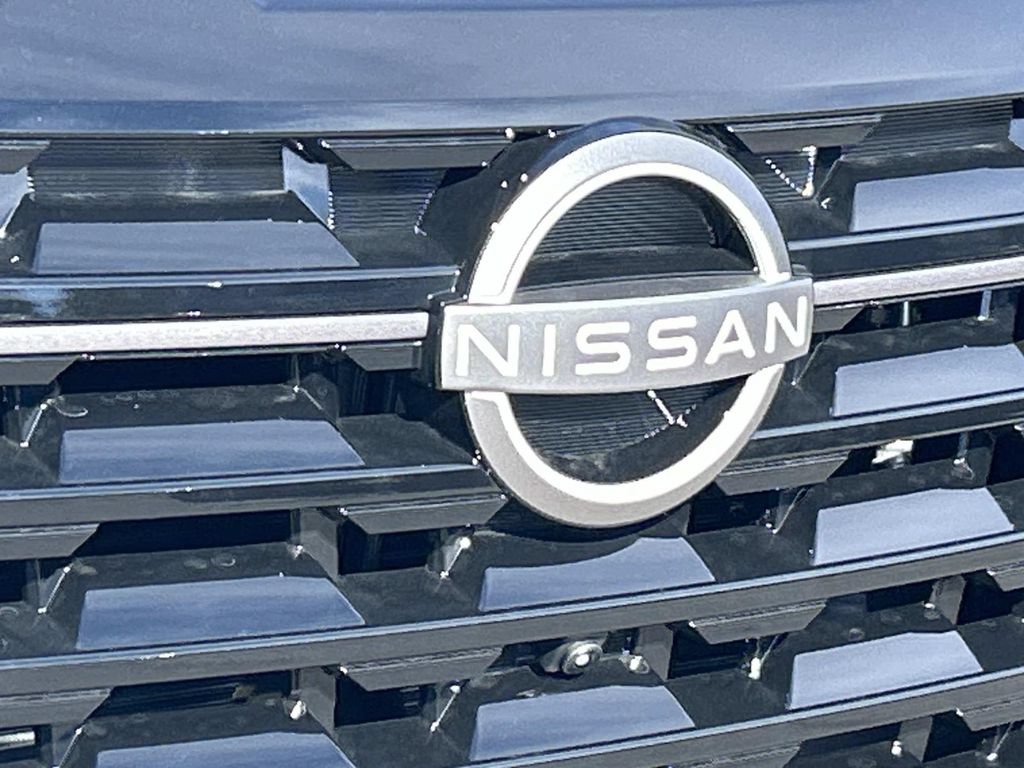 New 2026 Nissan Pathfinder Platinum AWD/4WD image 14