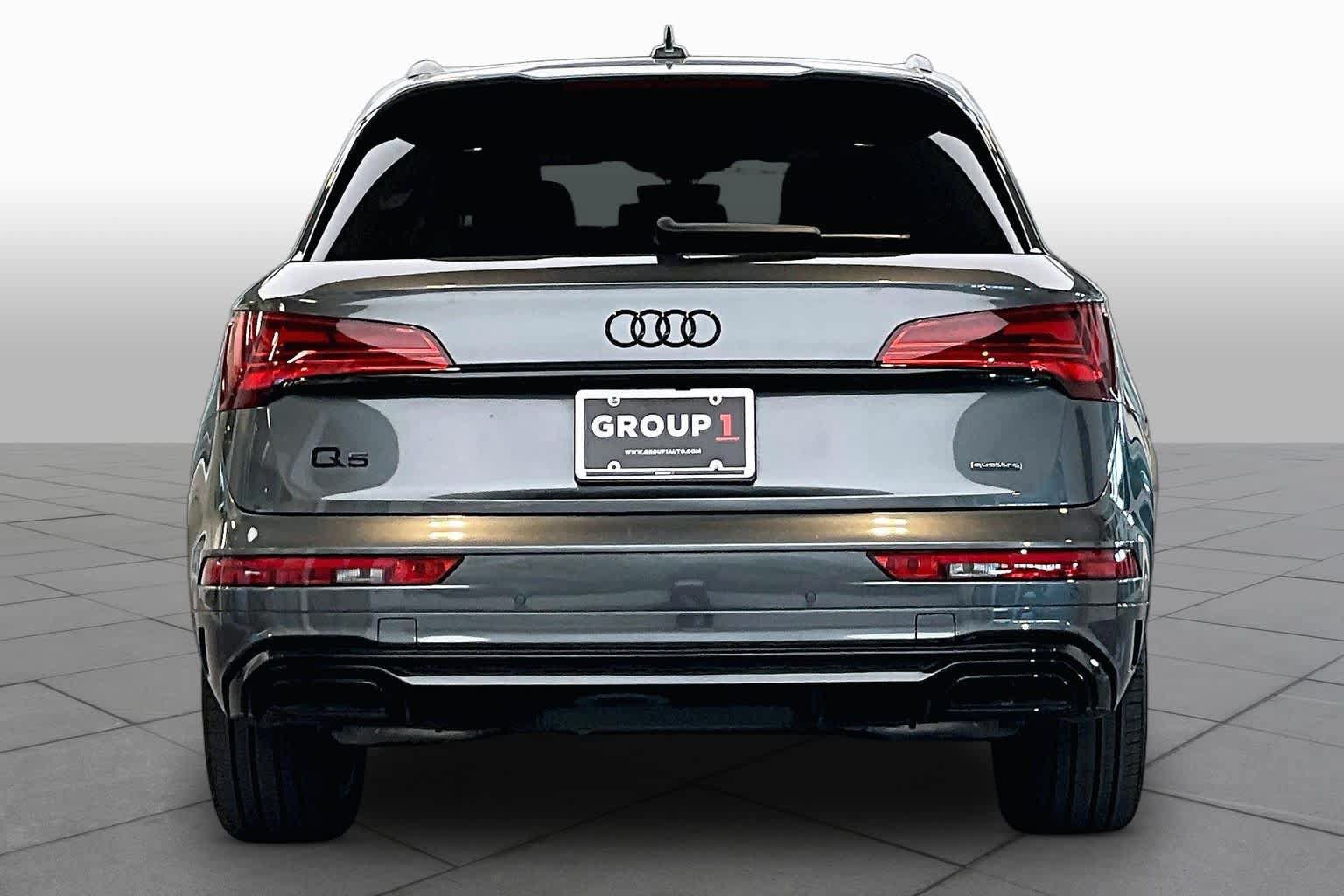 Used 2024 Audi Q5 e Prestige w/ Prestige Package AWD/4WD image 5