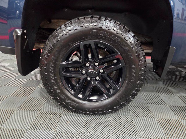 Used 2019 Chevrolet Silverado 1500 LT Trail Boss AWD/4WD image 86
