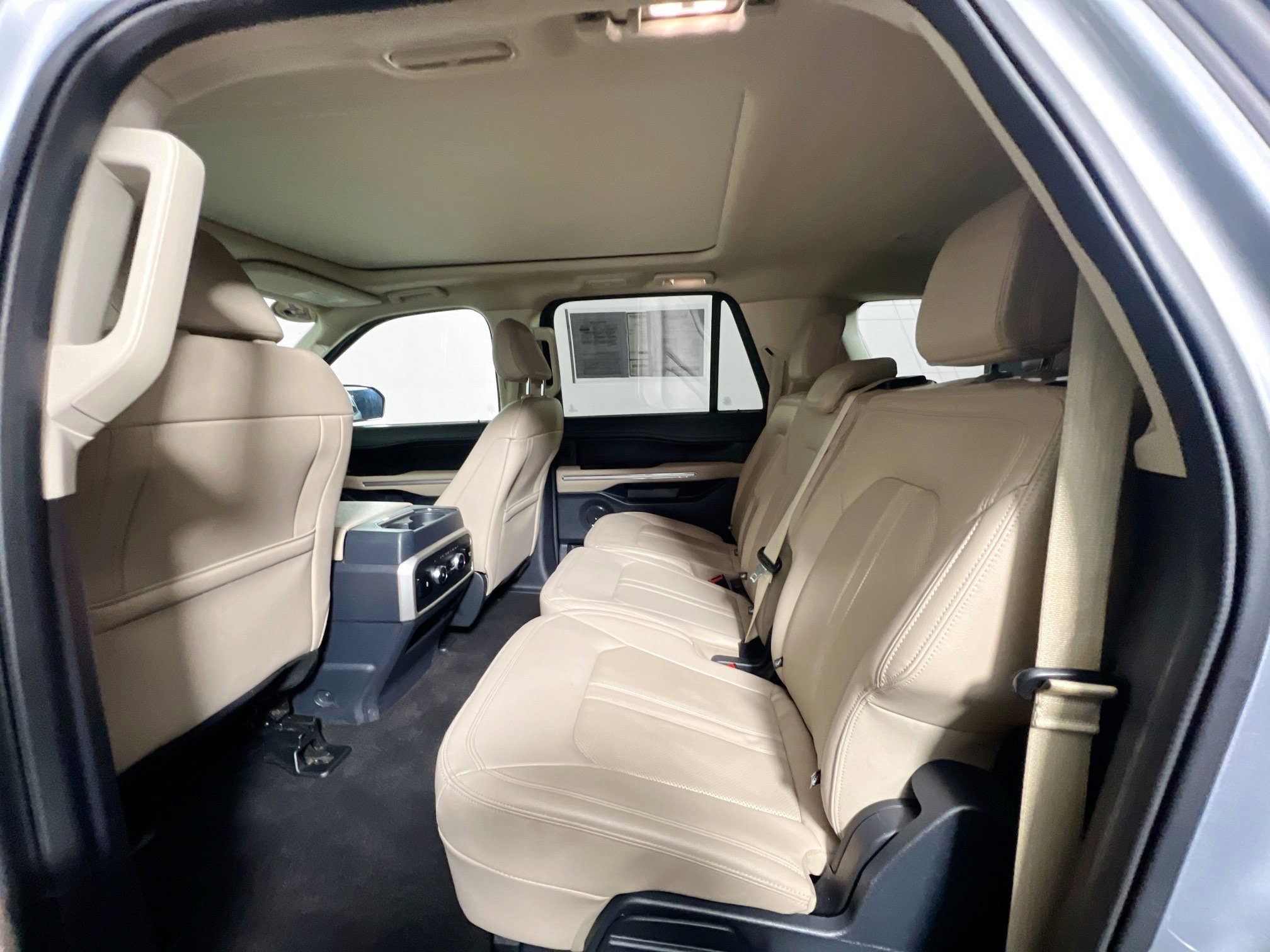 Used 2023 Ford Expedition Max Limited image 29