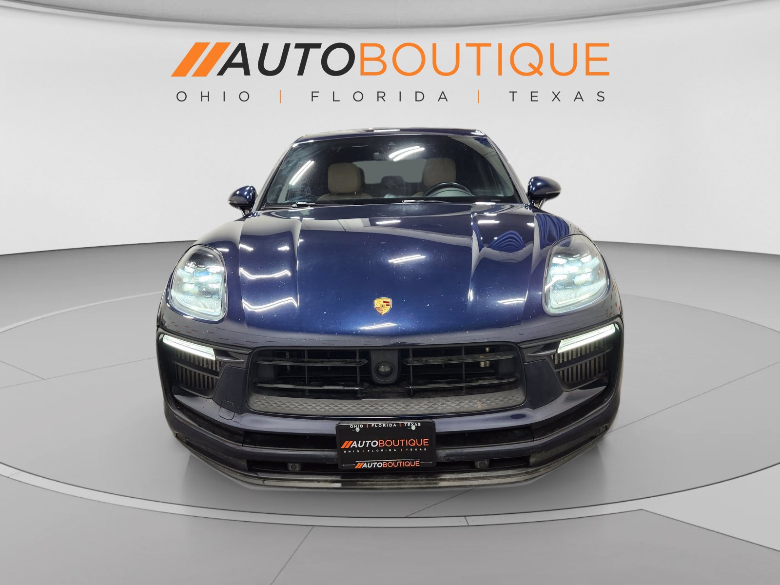 Used 2023 Porsche Macan S AWD/4WD image 14