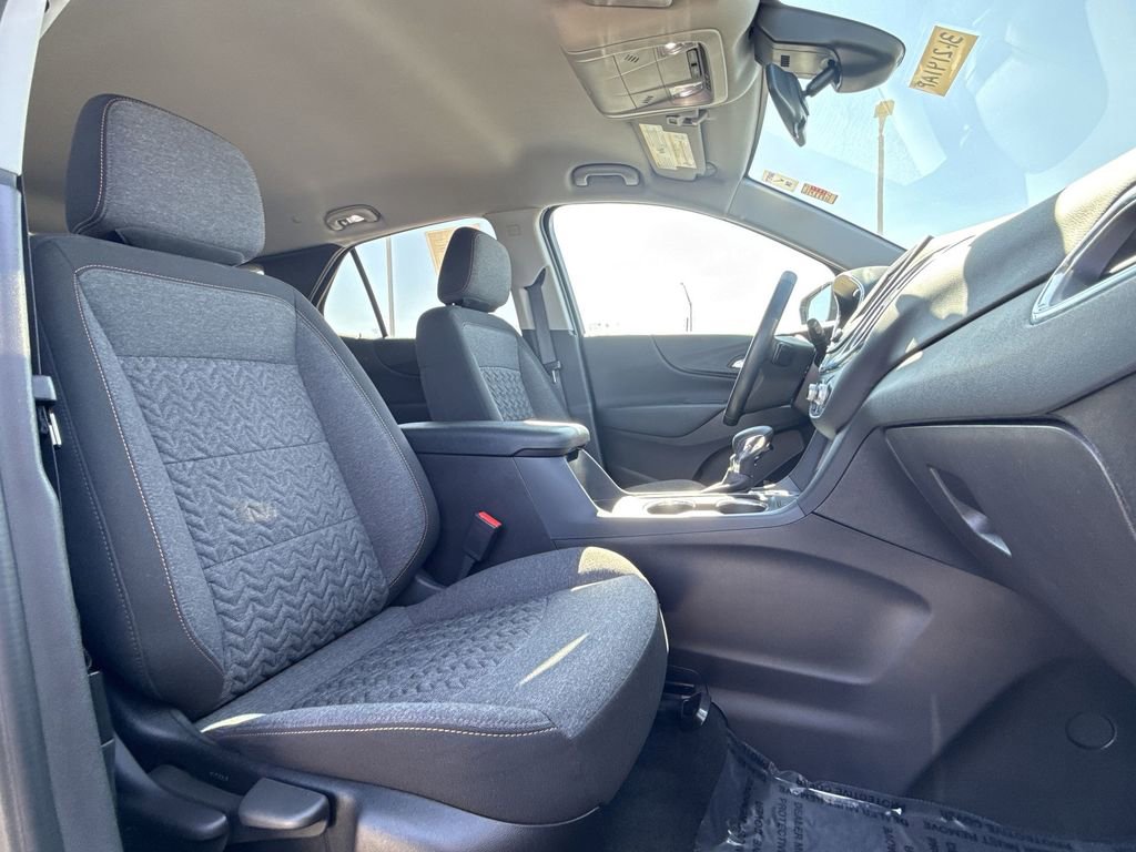 Used 2024 Chevrolet Equinox LT image 25
