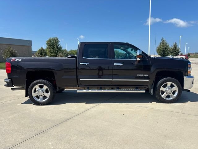 Used 2019 Chevrolet Silverado 2500 LTZ w/ Vortec Plus Package AWD/4WD image 37