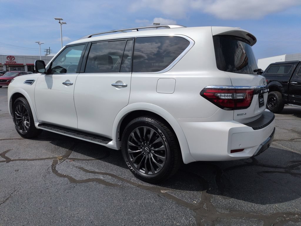 Used 2024 Nissan Armada Platinum w/ Captain's Chairs Package AWD/4WD image 3