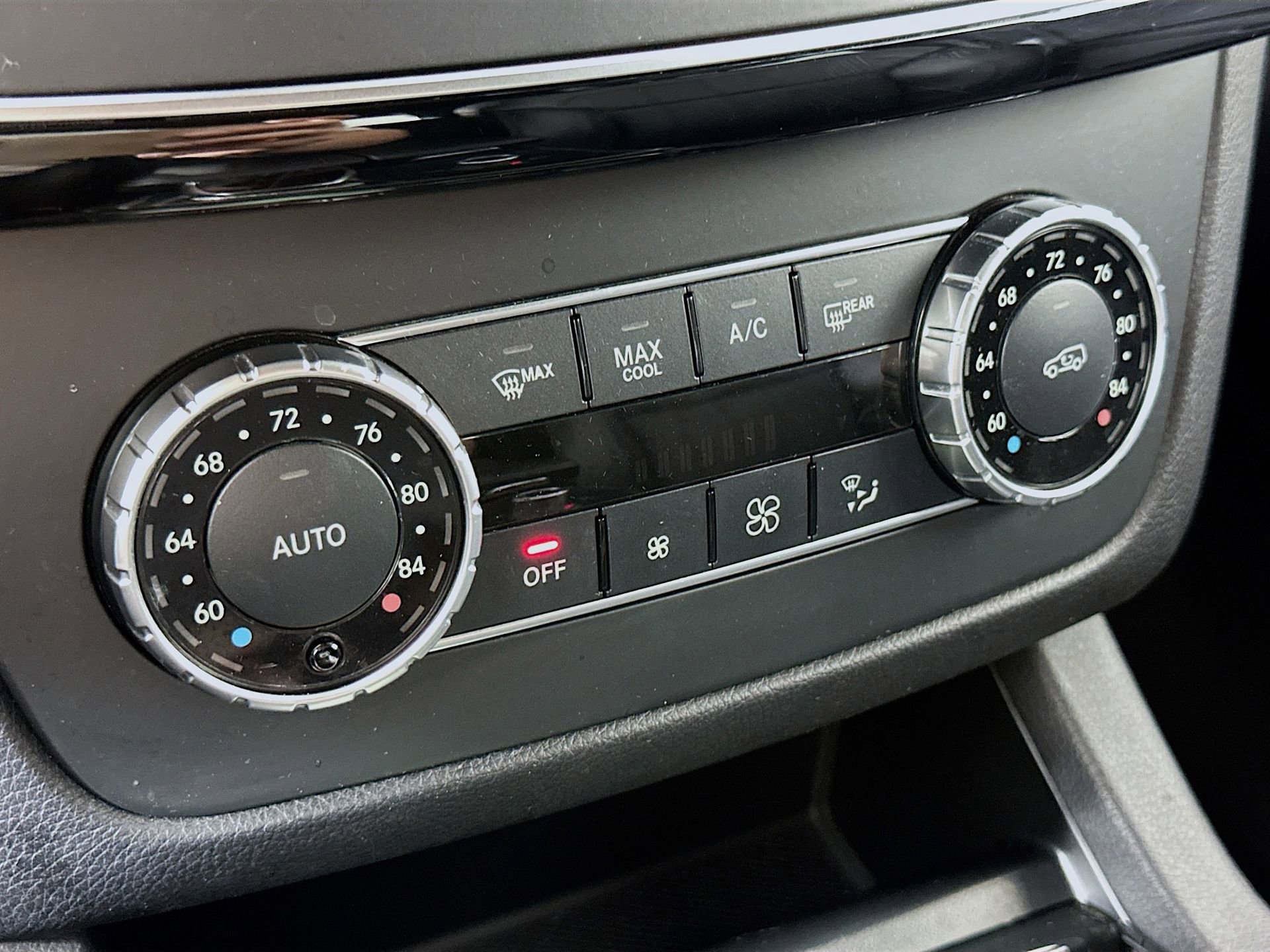 Used 2018 Mercedes-Benz GLE 350 image 17