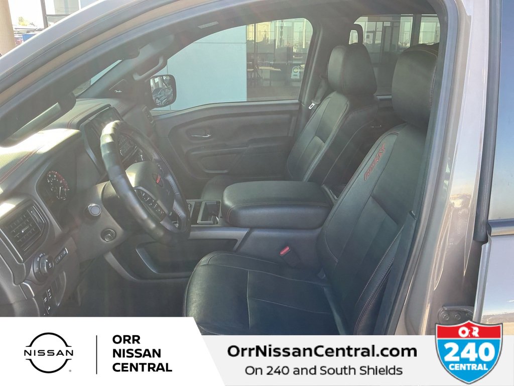 Used 2021 Nissan Titan PRO-4X w/ Pro-4x Convenience Package image 17