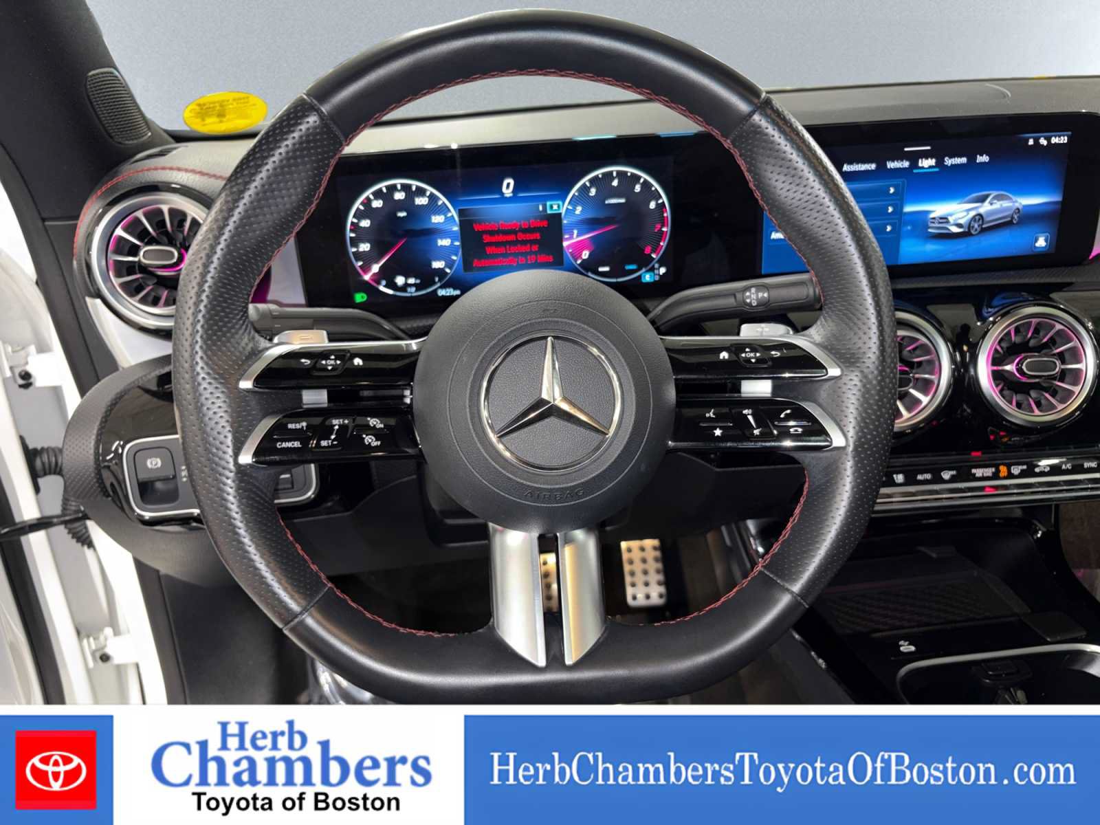Used 2024 Mercedes-Benz CLA 250 4MATIC image 16