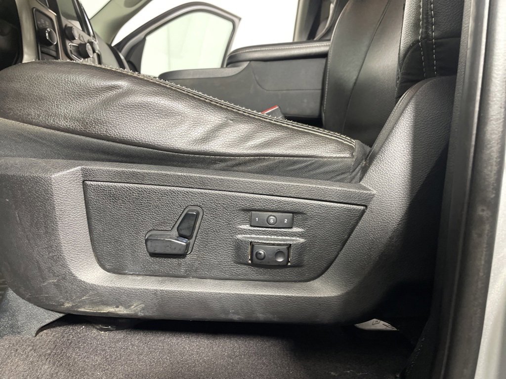 Used 2016 RAM 3500 Laramie image 18