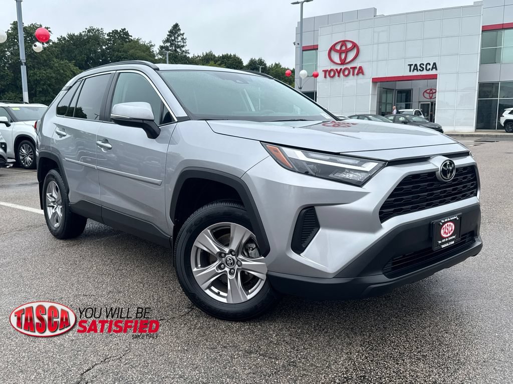 Used 2025 Toyota RAV4 XLE w/ Weather Package AWD/4WD 360° Tour