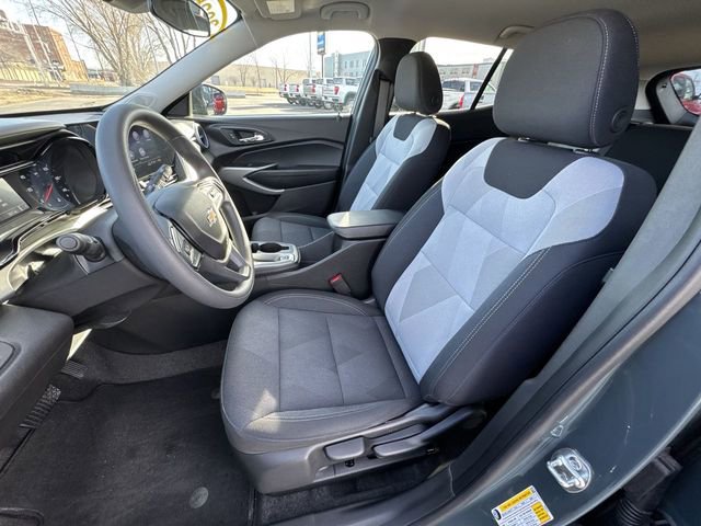 Certified 2025 Chevrolet Trax LS image 17