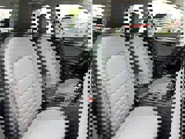 New 2025 Volkswagen Jetta SE image 31