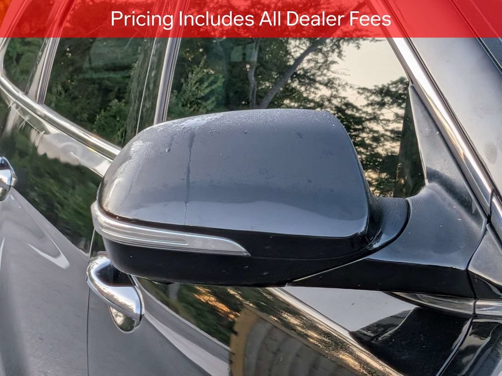Used 2018 Hyundai Santa Fe Limited FWD image 12