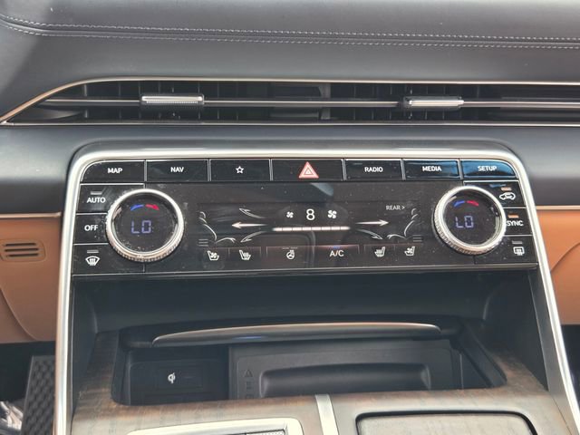 Used 2021 Genesis GV80 3.5T w/ Prestige Package 07 AWD/4WD image 22