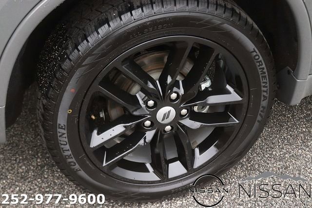 Used 2024 Dodge Durango GT image 9