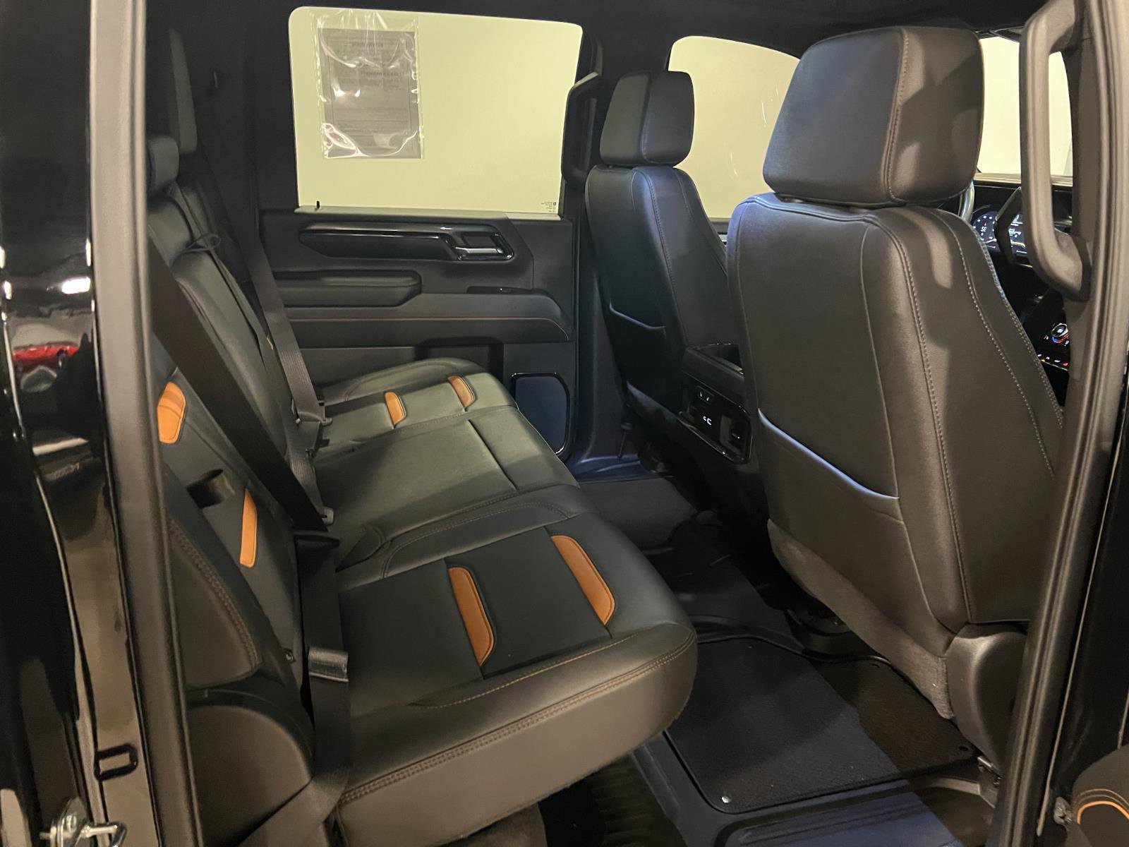 Used 2024 GMC Sierra 2500 AT4 w/ AT4 Premium Plus Package image 36