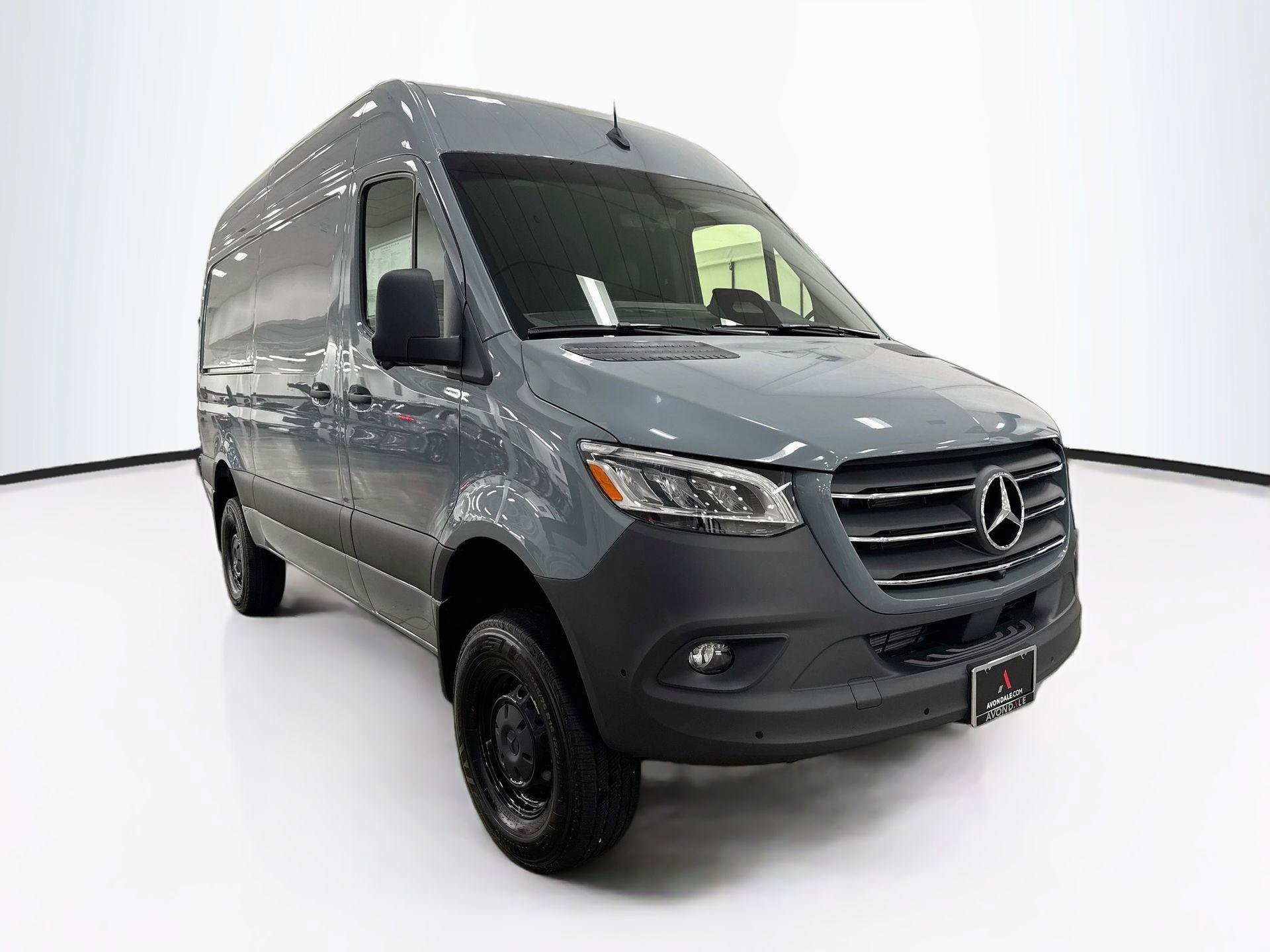 Used 2026 Mercedes-Benz Sprinter 2500 image 2
