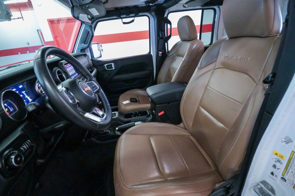Used 2020 Jeep Wrangler Unlimited Sahara AWD/4WD image 11