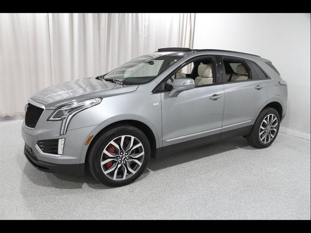 Used 2023 Cadillac XT5 Sportv AWD/4WD image 3