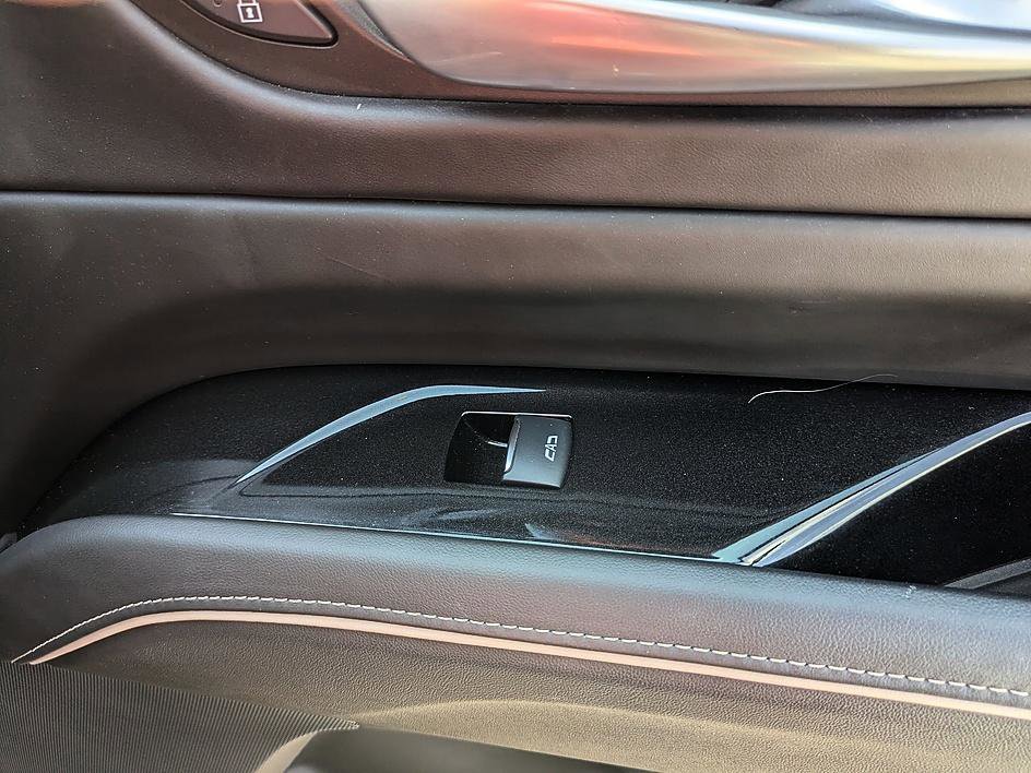 Certified 2024 Cadillac Escalade Premium Luxury Platinum image 45