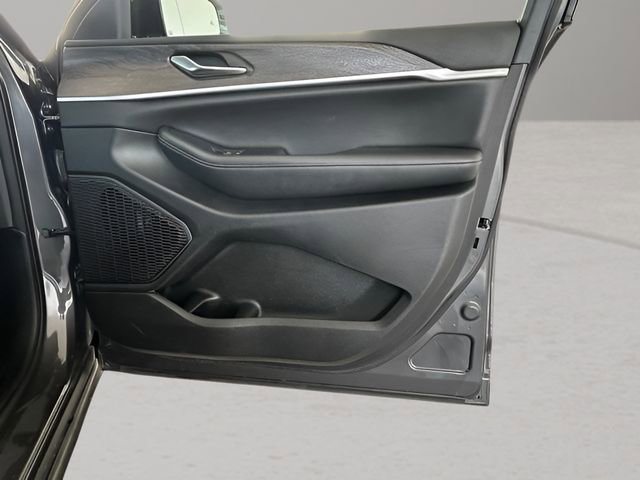 Used 2024 Jeep Grand Cherokee L Limited w/ Luxury Tech Group II image 51