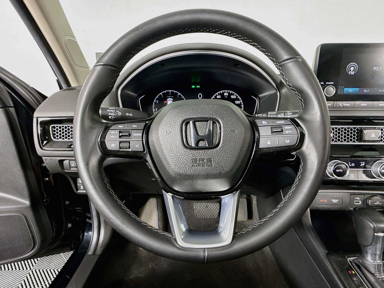Used 2024 Honda Civic EX-L image 13