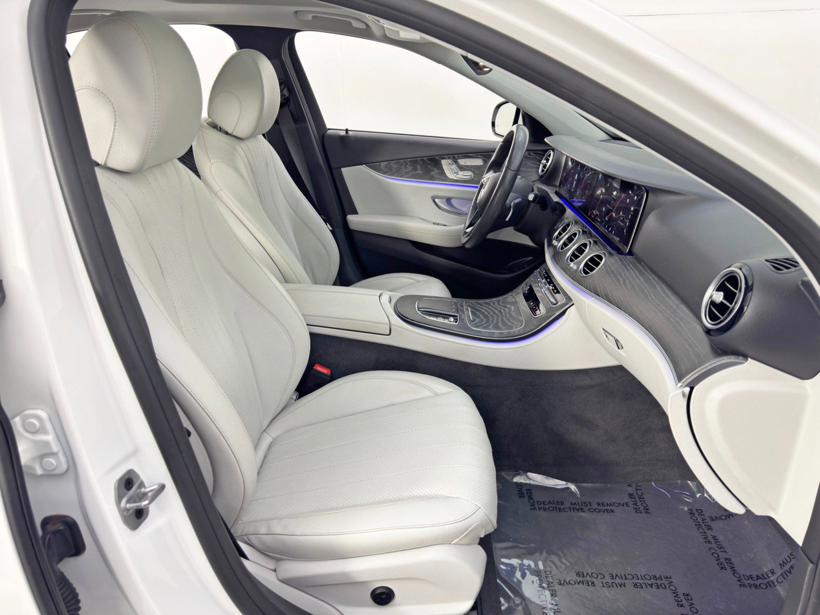 Used 2021 Mercedes-Benz E 350 Sedan w/ Premium Package image 15