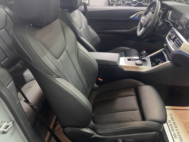 Used 2023 BMW 430i xDrive Coupe w/ M Sport Package AWD/4WD image 18