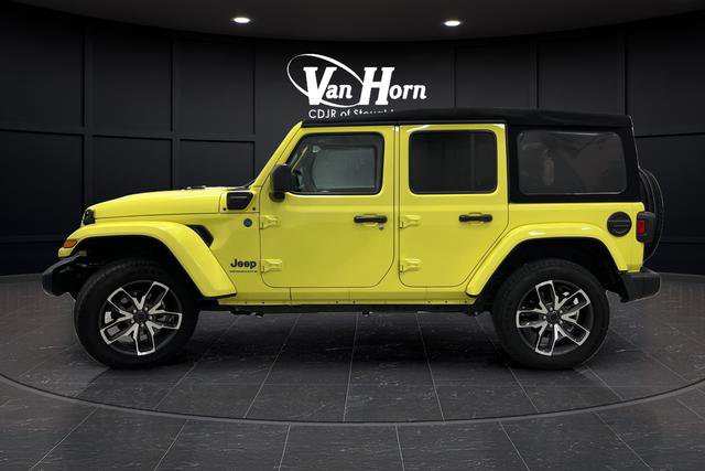 Used 2024 Jeep Wrangler Unlimited image 10
