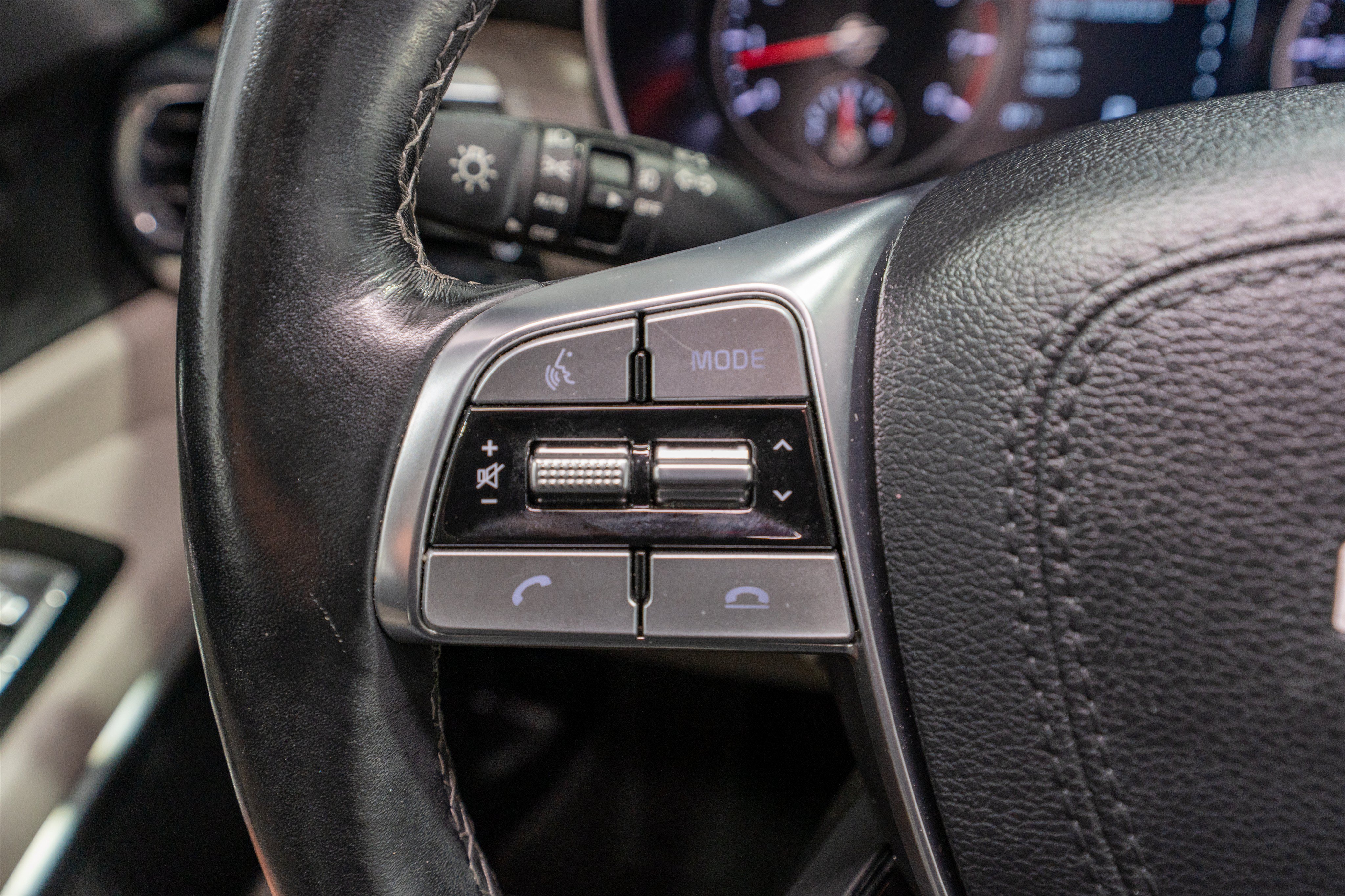 Used 2022 Kia Telluride SX w/ SX Prestige Package AWD/4WD image 28