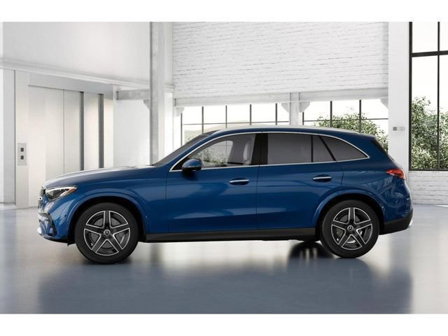 Used 2025 Mercedes-Benz GLC 300 4MATIC image 35