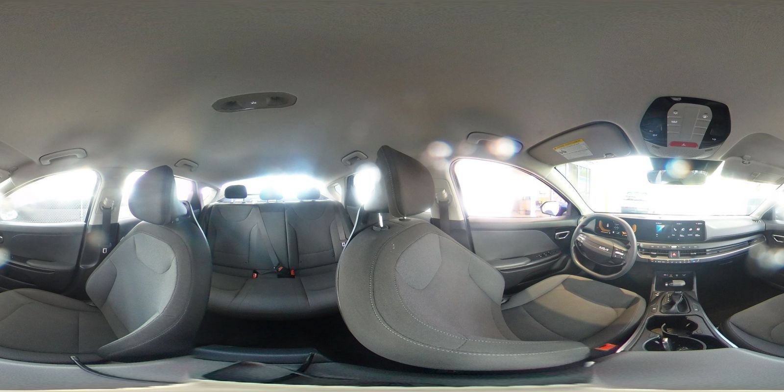Used 2025 Kia K4 FWD image 43