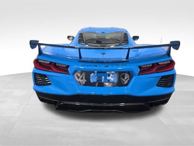 Used 2024 Chevrolet Corvette Stingray Preferred Cpe w/ Z51 Performance Package RWD image 4
