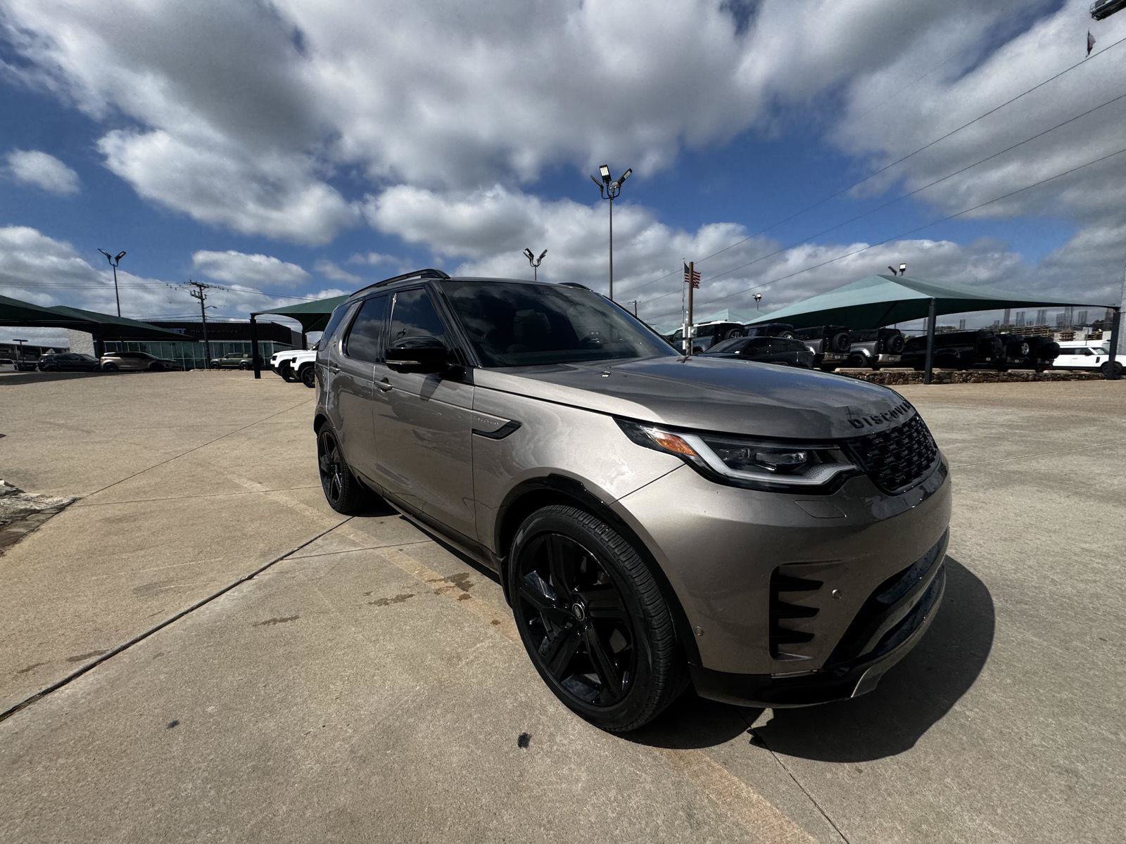Certified 2026 Land Rover Discovery Dynamic SE AWD/4WD image 11