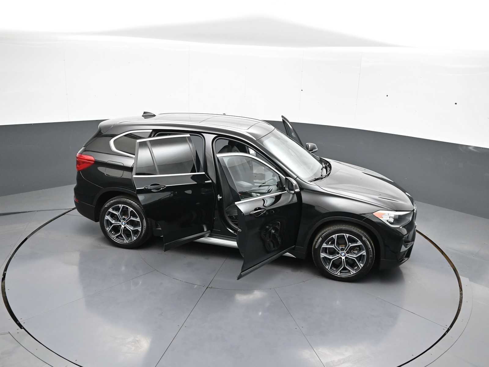 Used 2022 BMW X1 xDrive28i w/ Convenience Package AWD/4WD image 46