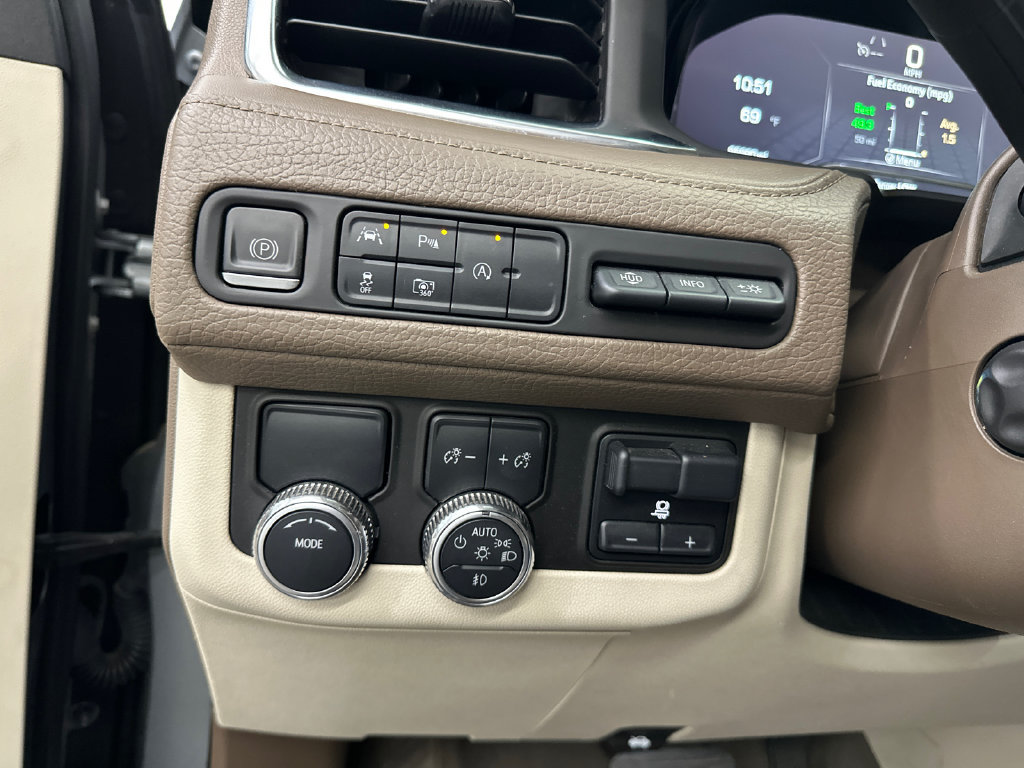 Used 2023 GMC Yukon Denali w/ Max Trailering Package RWD image 36