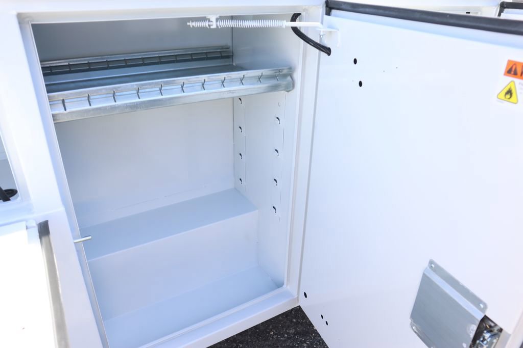 New 2025 GMC Savana 3500 w/ Power Convenience Package image 5