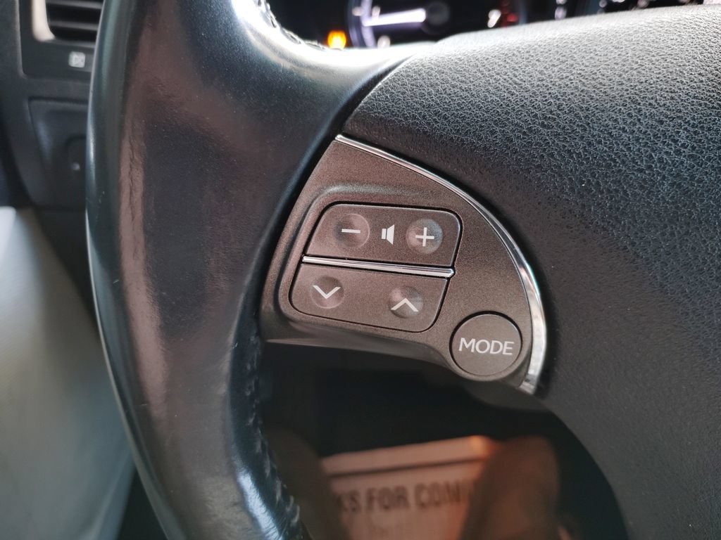 Used 2011 Lexus ES 350 w/ Preferred Accessory Package FWD image 22
