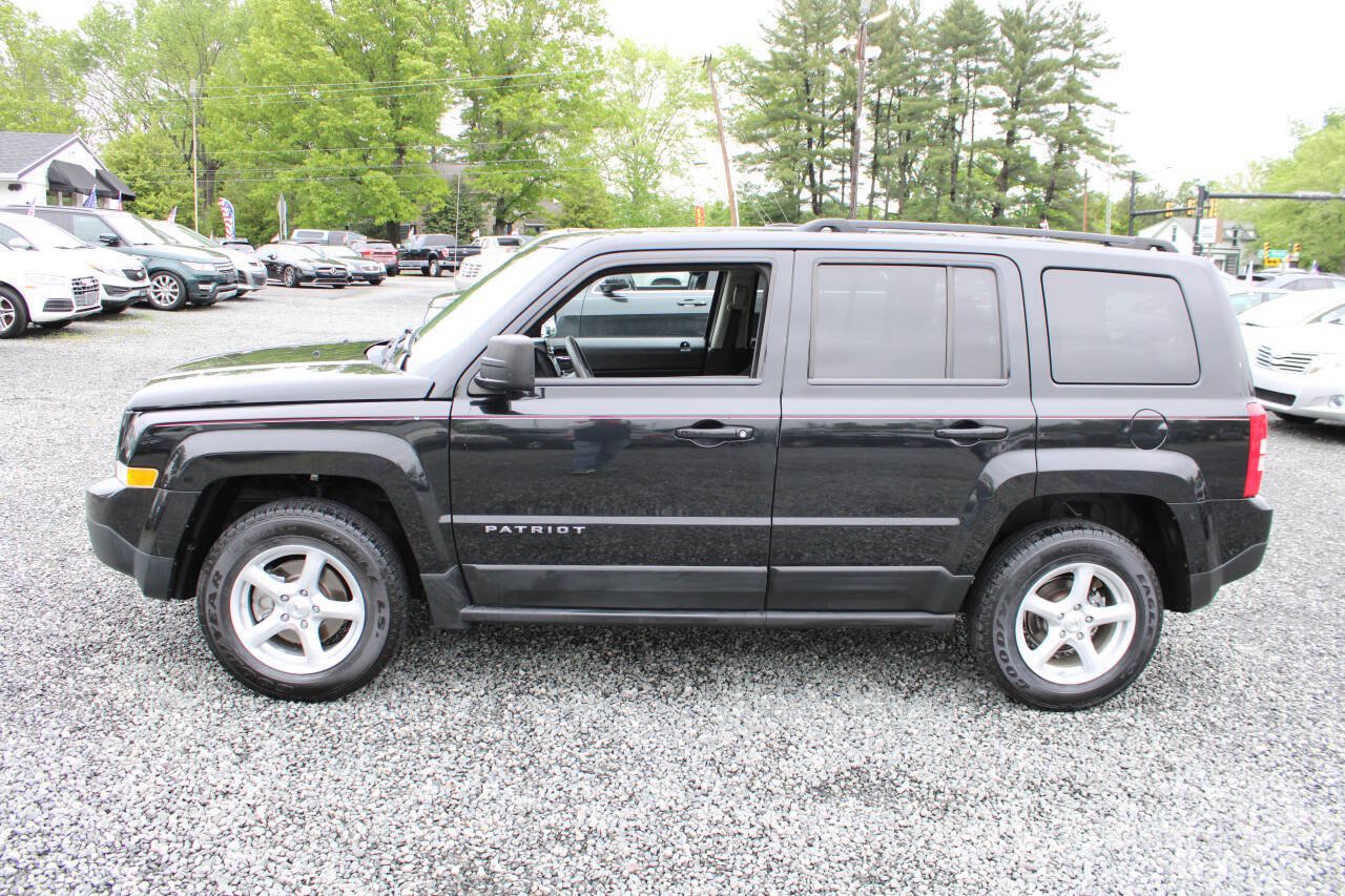 Used 2011 Jeep Patriot Sport w/ PWR Value Group AWD/4WD image 10