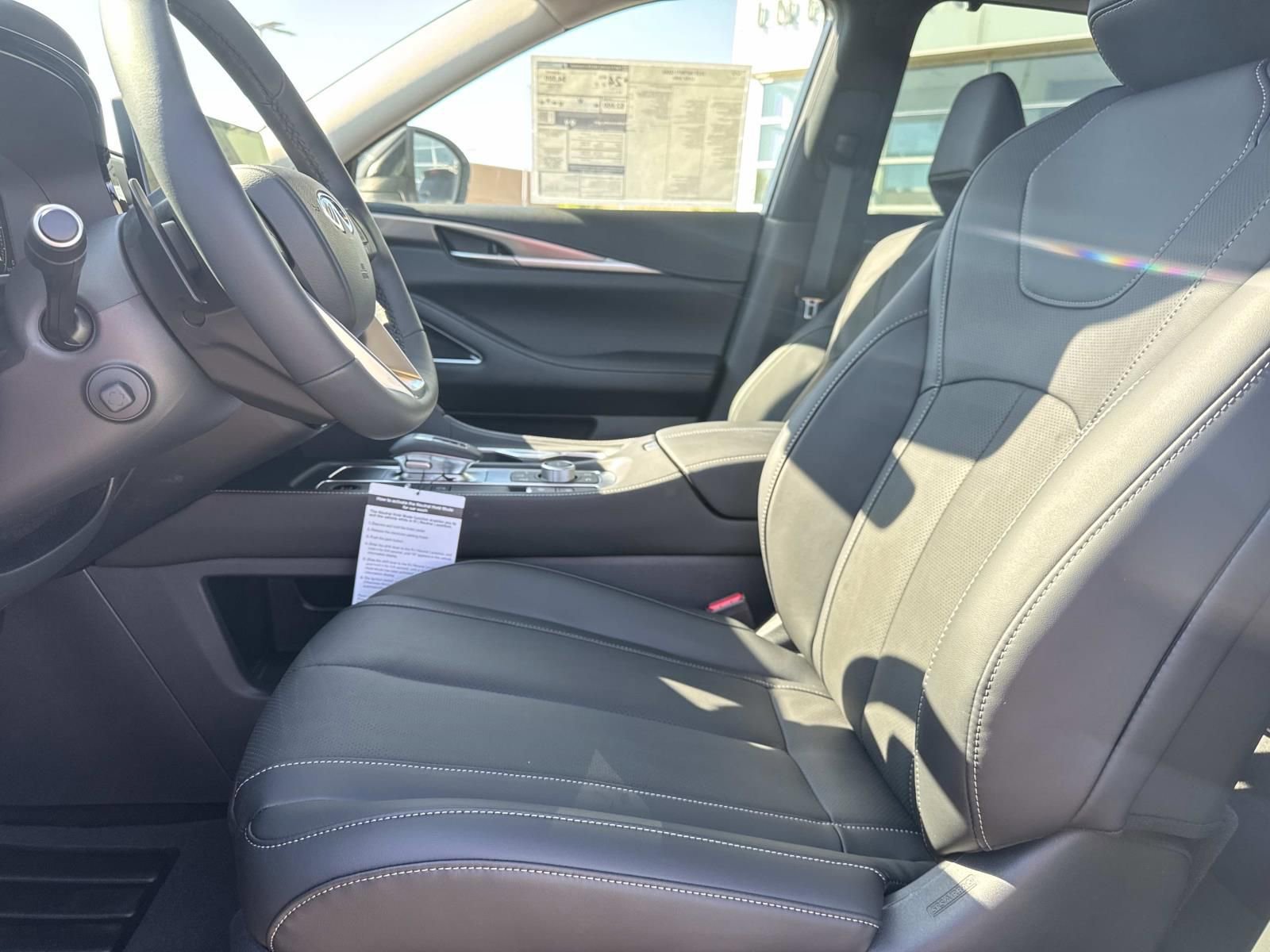New 2026 INFINITI QX60 Luxe w/ Family Package AWD/4WD image 12